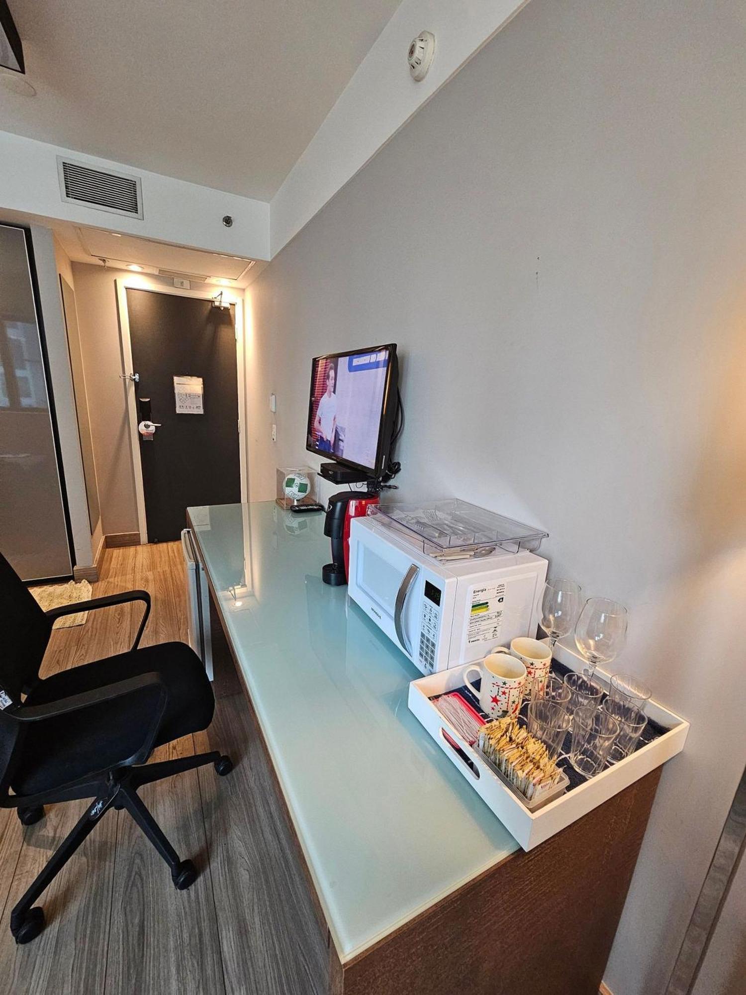 Apartamento Flat Internacinal Av. Ibirapuera Moema Sp